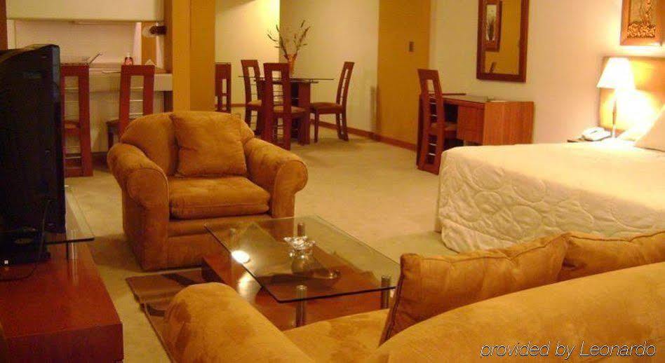 Hotel Ayenda Suites Orrantia Lima Exteriér fotografie